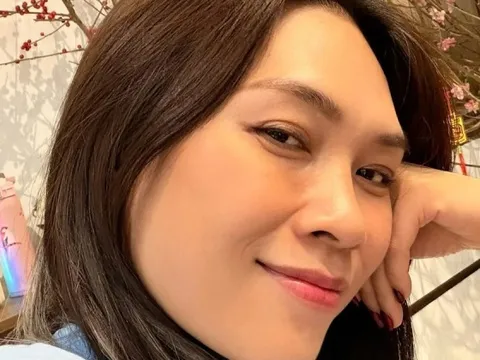 Mỹ Tâm tranh vị trí số một