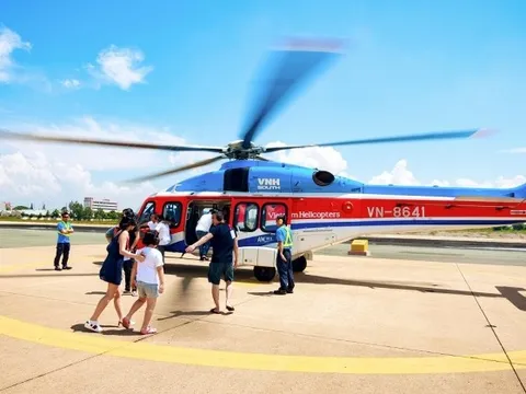 Chuyến bay trực thăng vòng quanh TP.HCM có giá lên tới 18 triệu/người: Trải nghiệm có 1-0-2 ngắm trọn rừng ngập mặn đến cung đường biển