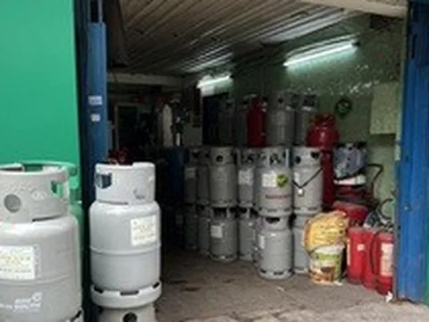 Giá gas điều chỉnh tăng, người tiêu dùng lo lắng