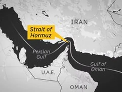 Iran tuyên bố mở hoàn toàn eo biển Hormuz