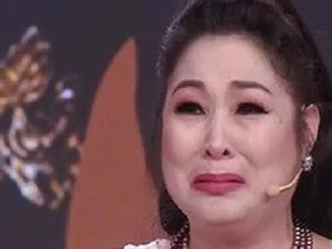 "Chị Hồng Vân đang ở Mỹ, gọi về cho tôi ngay trong đêm"