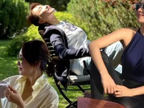 Phu nhân hào môn U60 vẫn dáng gọn, eo thon: Sáng nào cũng uống 1 thứ nhà nào cũng có để giữ eo vừa giảm phù nề