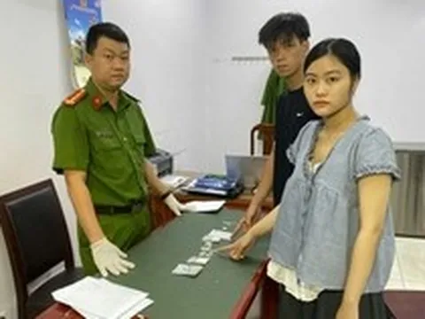 Bắt Hồ Ngọc Trinh SN 2004