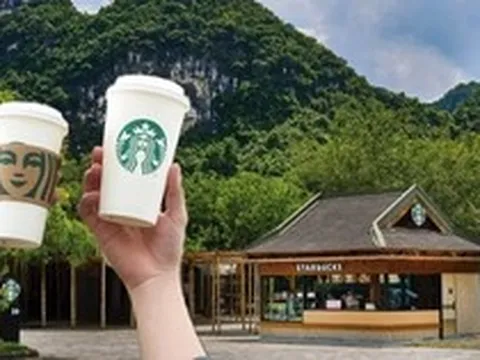 Starbucks lên tiếng vụ ly cà phê đắt thêm 20.000 ở loạt khu du lịch hot nhất Việt Nam