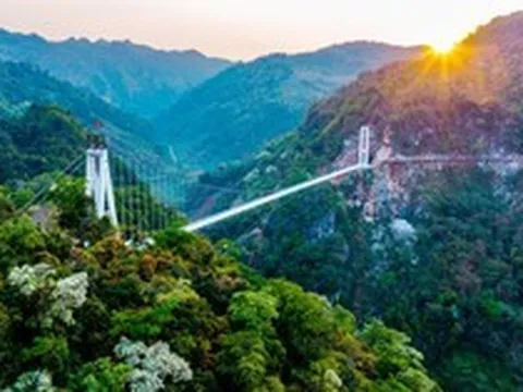 Việt Nam có 1 khu du lịch hơn 200.000ha liên tiếp được "Oscar du lịch thế giới" vinh danh: Mát mẻ quanh năm, góp phần mang về 6.300 tỷ đồng/năm cho địa phương