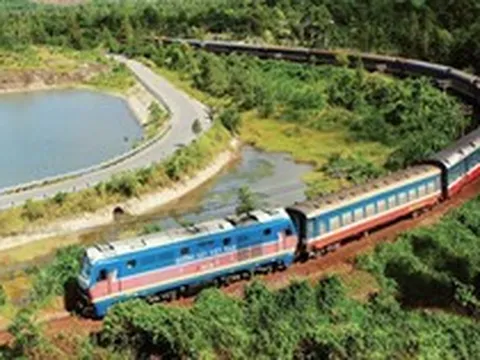 Chuyến tàu Việt Nam khách mua vé hơn 20 triệu để đi, nhận xét: Không giống tàu thường