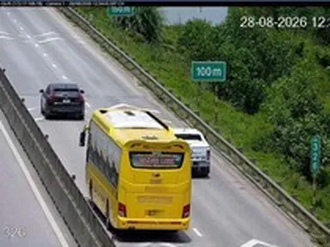 Ngày đầu nghỉ lễ, 9 tài xế bị phạt lỗi không giữ khoảng cách trên cao tốc