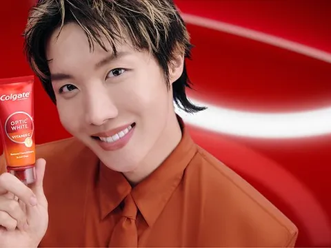 Colgate® ra mắt kem đánh răng Optic White™ Vitamin C mới cùng j-hope của BTS