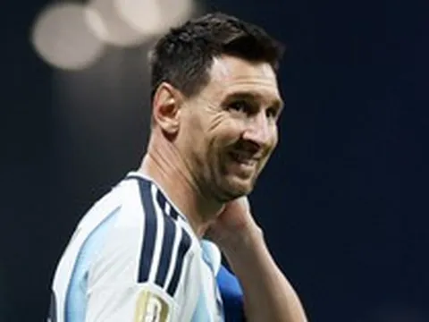 Danh sách ứng viên Quả bóng vàng 2026: Messi được đề cử, Ronaldo bị gạch tên