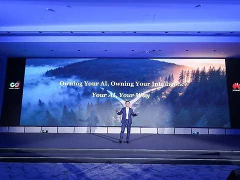 Huawei ra mắt Giải pháp AI Fintelligent nhằm hỗ trợ các tổ chức tài chính toàn cầu hiện thực hóa phương châm "Sở hữu AI của bạn, sở hữu trí tuệ của bạn"