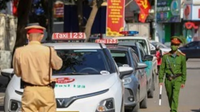 CSGT Hà Nội đồng loạt ra quân xử lý 1 lỗi vi phạm phổ biến, tất cả các tài xế chú ý