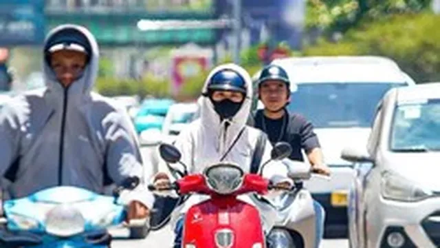Miền Bắc nắng nóng gay gắt kéo dài, Tuyên Quang nóng nhất cả nước