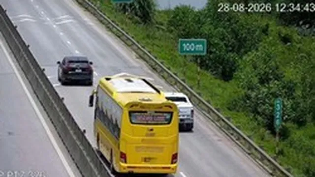 Ngày đầu nghỉ lễ, 9 tài xế bị phạt lỗi không giữ khoảng cách trên cao tốc