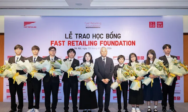 Lộ diện 09 gương mặt xuất sắc chinh phục học bổng toàn phần Quỹ Fast Retailing 2026: Chính thức mở đơn cho mùa tuyển sinh 2027!