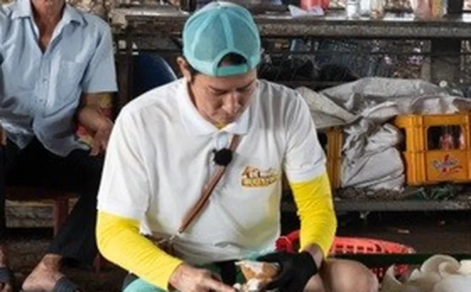 Huy Khánh kể trải nghiệm dậy sớm, mưu sinh bằng công việc chân tay