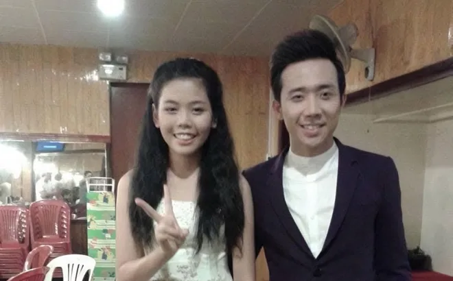 Quá khứ của Trấn Thành và cô bé bán cơm gà: 10 năm sau ai cũng nổi tiếng hơn