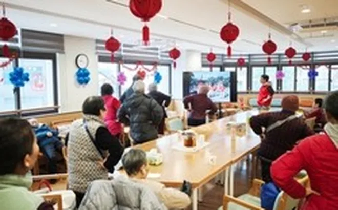 Xuất hiện viện dưỡng lão sáng đi chiều về, có ca riêng theo giờ: Ngay trong một khu dân cư