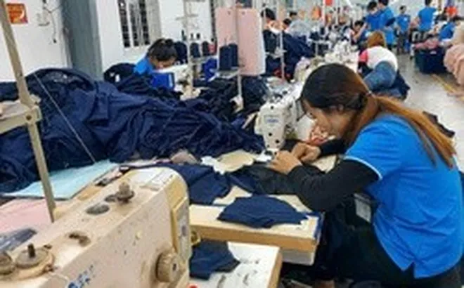 Hoán đổi ngày nghỉ dịp Giỗ Tổ Hùng Vương, 30-4 sao mới đúng quy định?