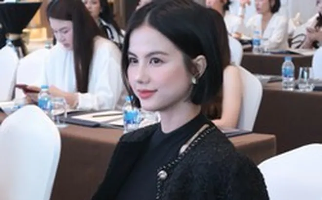 Bác sĩ Nguyễn Linh Thuỳ - được tìm kiếm trên MXH: Tốt nghiệp Đại học Y Dược TP.HCM, ngoại hình xinh đẹp