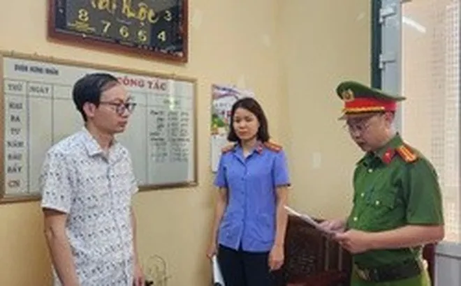 9 lãnh đạo, cán bộ, bác sĩ các cơ sở y tế bị khởi tố