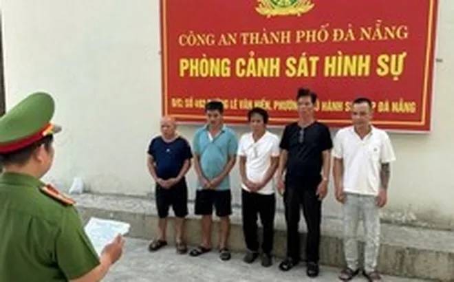 Bắt khẩn cấp Nguyễn Anh Tuấn SN 1970 và 4 người khác