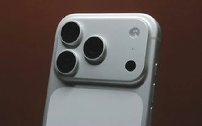 Lộ diện thời gian ra mắt iPhone 18 Pro Max và siêu phẩm màn hình gập iPhone Ultra