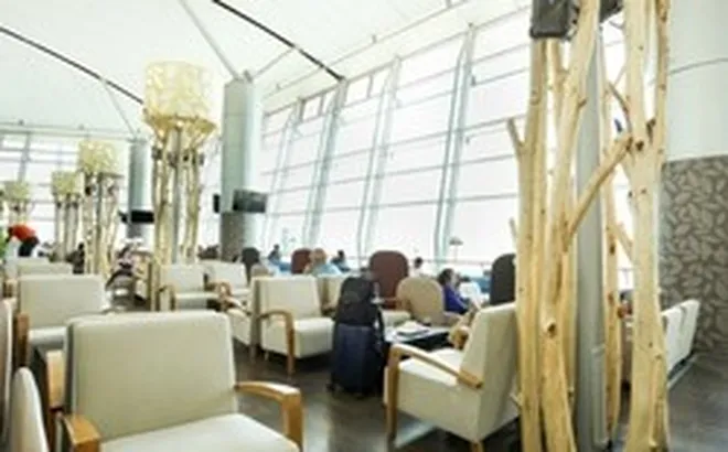 Có gì bên trong phòng chờ thương gia tốt nhất châu Á tại sân bay Tân Sơn Nhất?